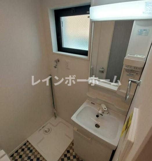 グランドハイツ成増の独立洗面台