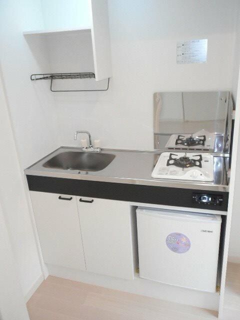 大和市中央林間５丁目のアパートのキッチン