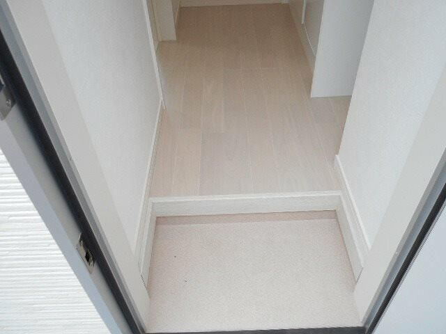 大和市中央林間５丁目のアパートの玄関