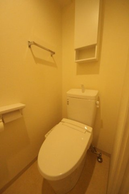 【トイレ】 | クレアドミール鴻巣 | ※同タイプの別の部屋の写真です。