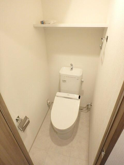 立川市曙町２丁目の賃貸マンションのトイレ