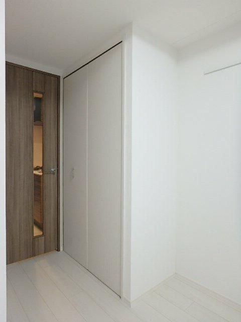 立川市曙町２丁目の賃貸マンションの収納