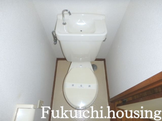アーバンパレス赤堤のトイレ