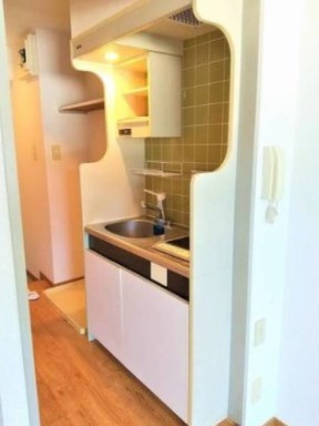 横須賀市汐入町１丁目の賃貸マンションのキッチン
