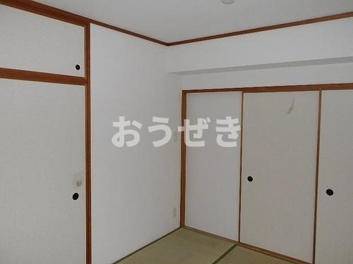 ライオンズプラザ井土ヶ谷第２の和室