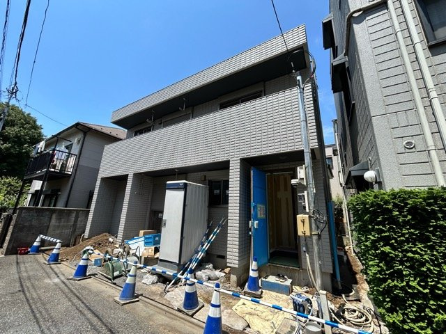 三鷹市下連雀６丁目の賃貸マンションの外観