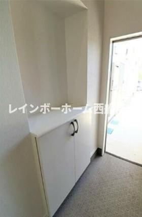 パールスターシャニンの玄関