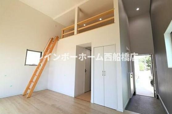 パールスターシャニンの内装