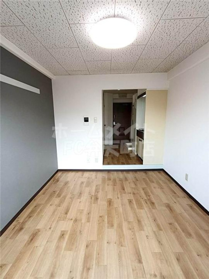 【寝室】 | 落ち着いて過ごせるお部屋なので、寝室にいかがでしょうか
