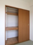 横浜市旭区本村町の賃貸マンションの収納