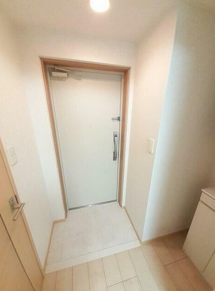 【玄関】