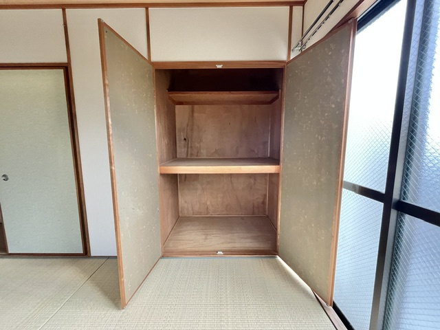 サンハイム千代田壱番館の収納