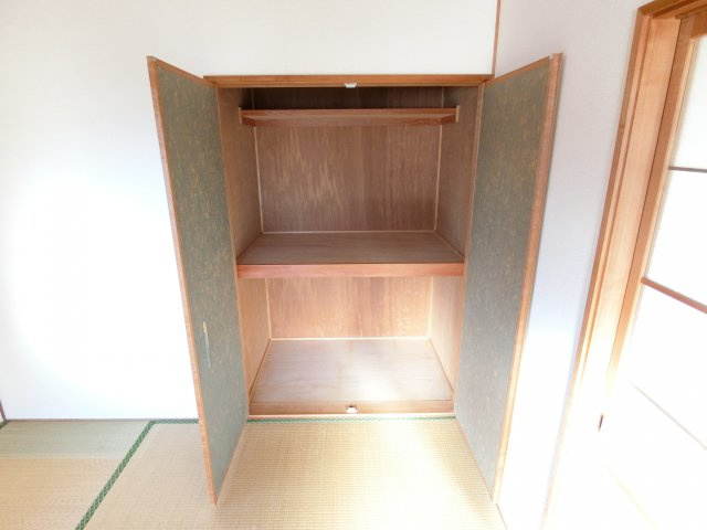 サンハイム千代田壱番館の収納