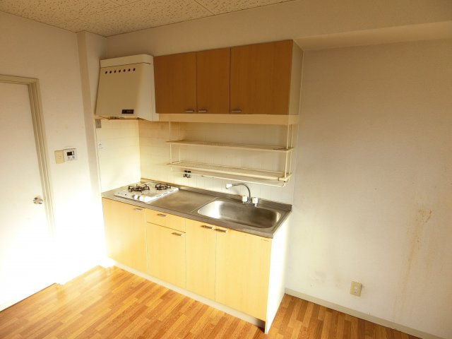 サンハイム千代田壱番館のキッチン