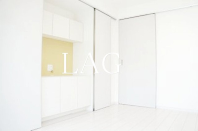 【居間・リビング】 | リブリ・いちかわ新田 | 洋室のお部屋です。