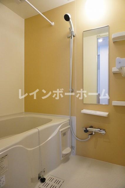 ソフィアＮ・Ⅰの浴室|落ち着いた空間のお風呂です
