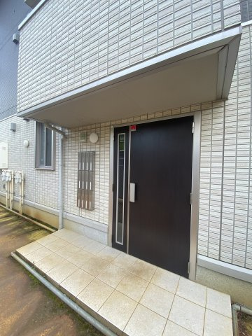 さくらガーデンⅡのエントランス