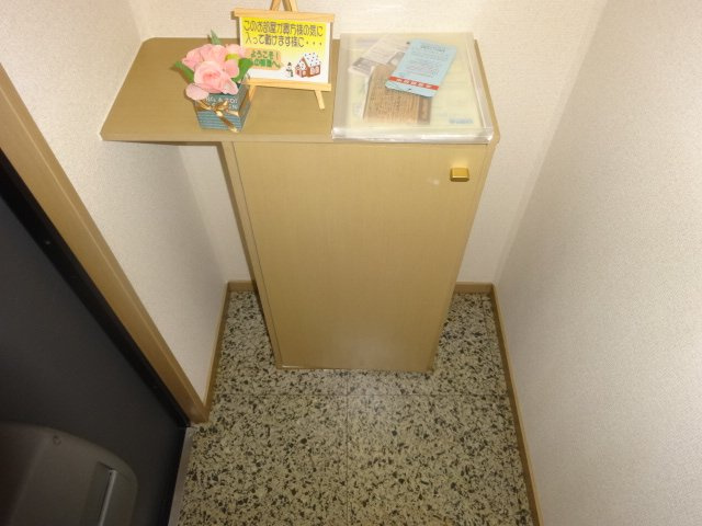 ブルーハイツの玄関