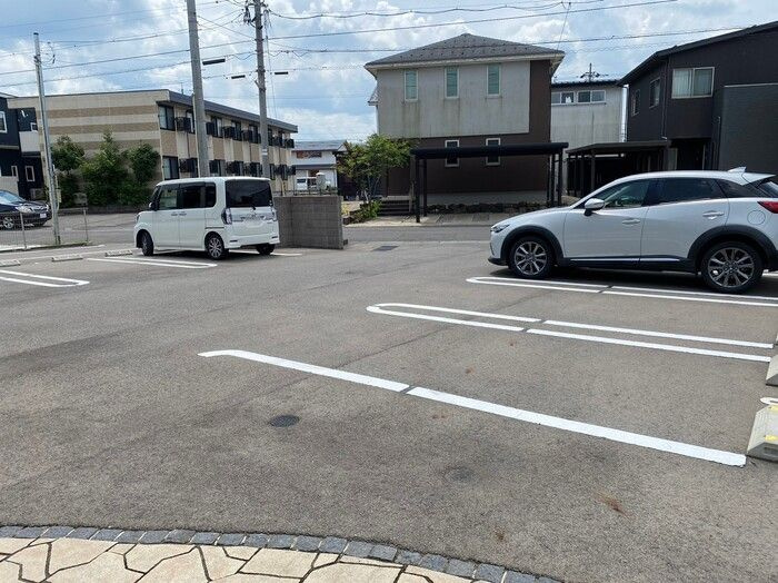 リアン森田の駐車場