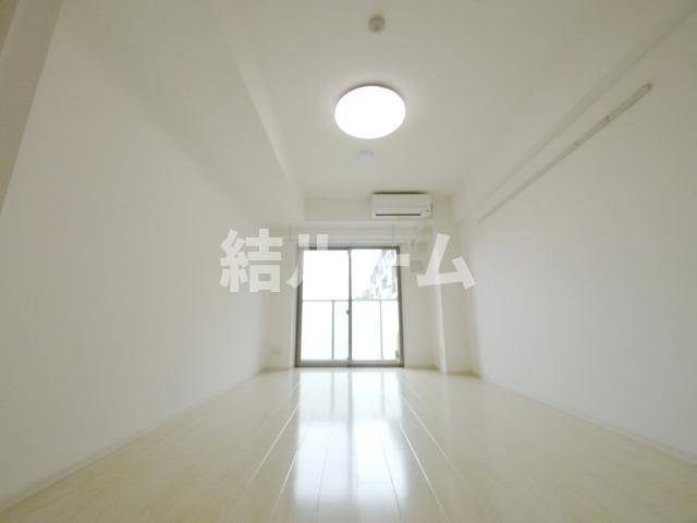 板橋区志村１丁目の賃貸マンションの居間・リビング