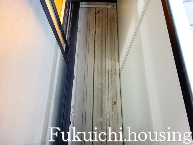 クレセント経堂のバルコニー