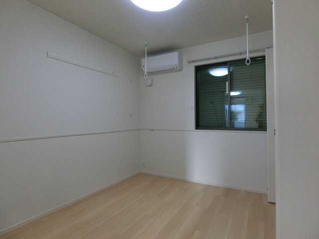 【洋室】 | ディアコート　加守