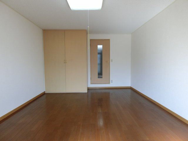 【寝室】 | プランドールいずみ