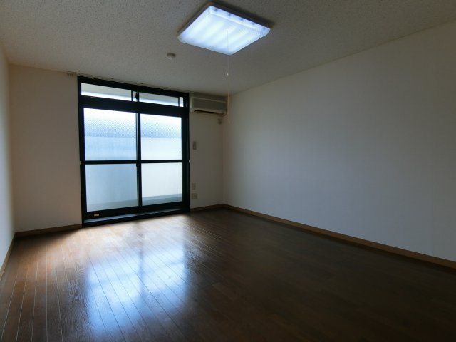 【居間・リビング】 | プランドールいずみ