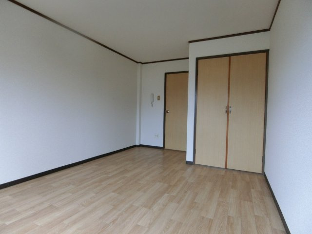 【居間・リビング】 | グリーンパレス