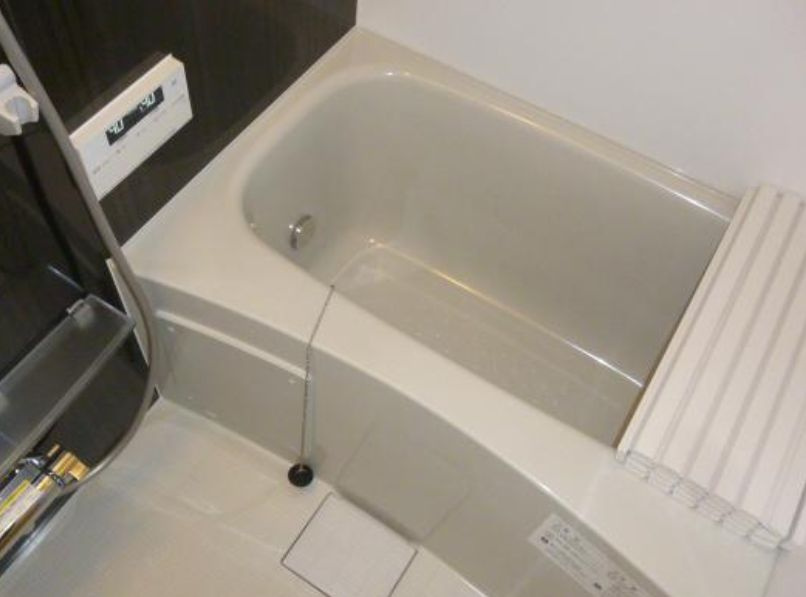 ディアコート住吉の浴室|コンパクトで使いやすいお風呂です