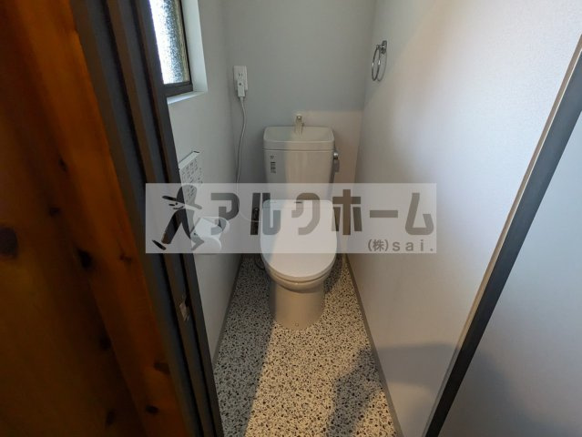 国分本町7丁目貸家のトイレ