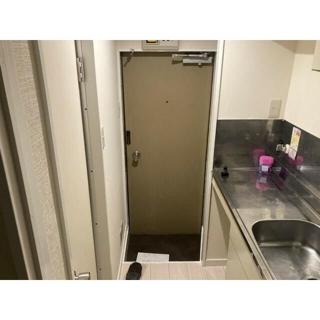 プラザ・ドゥ・シュバリエの玄関