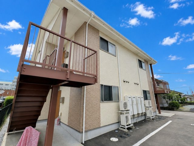 大字小松の外観