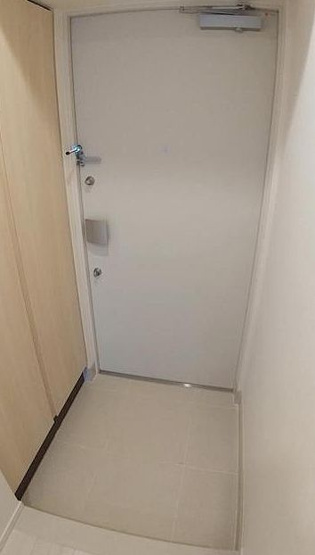 【玄関】