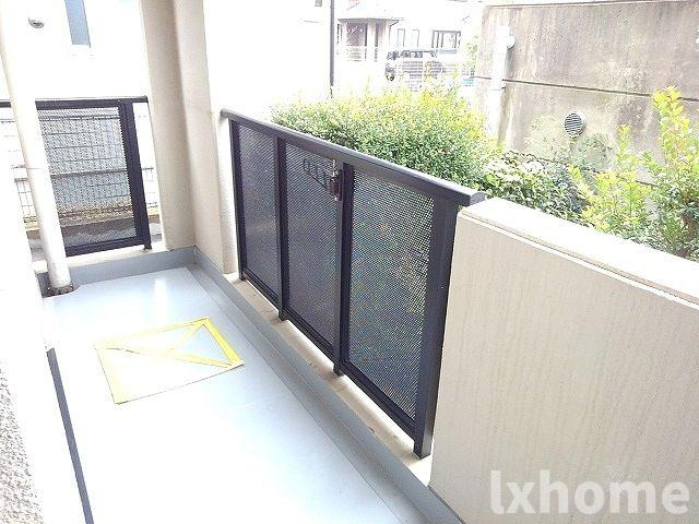 コスモスシンコのバルコニー