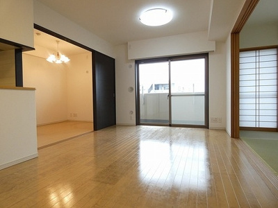 【居間・リビング】 | ライオンズマンション茅ヶ崎グランコースト | 同じ仕様