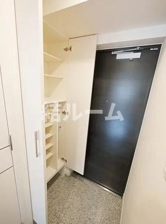 板橋区清水町の賃貸マンションの玄関