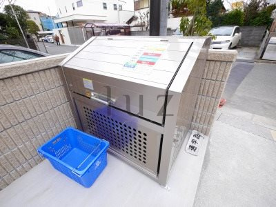 メゾンアルモアーズのその他共用部分
