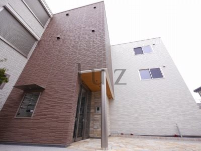 メゾンアルモアーズの外観