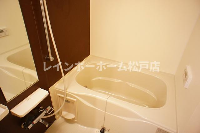 【仲介手数料：50％OFF】対象物件！の浴室