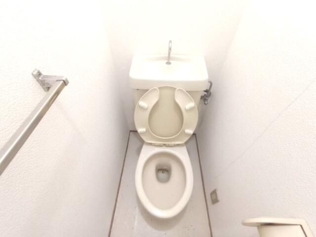 シティハイム鶴巻壱番館のトイレ