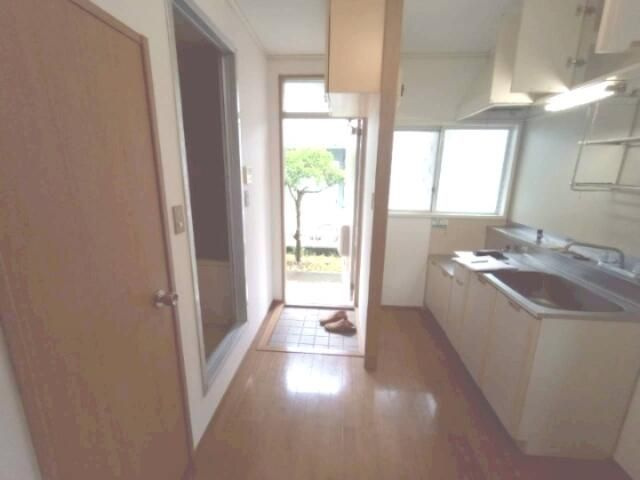 シティハイム鶴巻壱番館の玄関