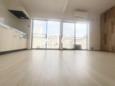 【居間・リビング】 | Ａｃｃｏｌｔａ | 洋室のお部屋です。