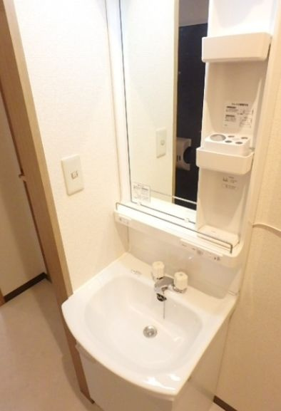 Cybele駒込の洗面所|忙しい朝には欠かせない洗面所です