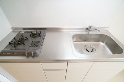 大和市福田４丁目の賃貸マンションのキッチン