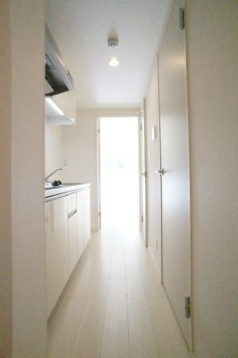 大和市福田４丁目の賃貸マンションの玄関