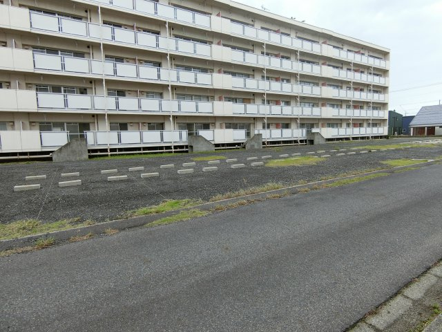【駐車場】 | ビレッジハウス秋喜1号棟