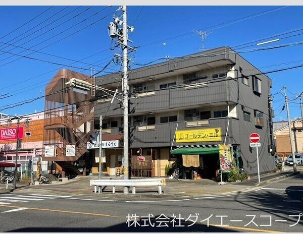 エトワール栄の外観