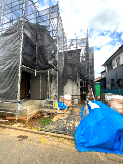 【前面道路含む現地写真】 | 龍ケ崎市小通幸谷町　1期　新築戸建て | 完成前だからこそご検討いただきたい一邸。人気物件のため、お早めのお問い合わせをおすすめします。