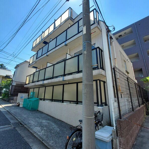 ソシオ豪徳寺の外観